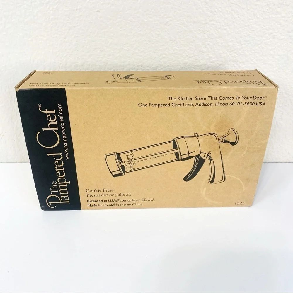 The Pampered Chef Cookie Press W/ Box